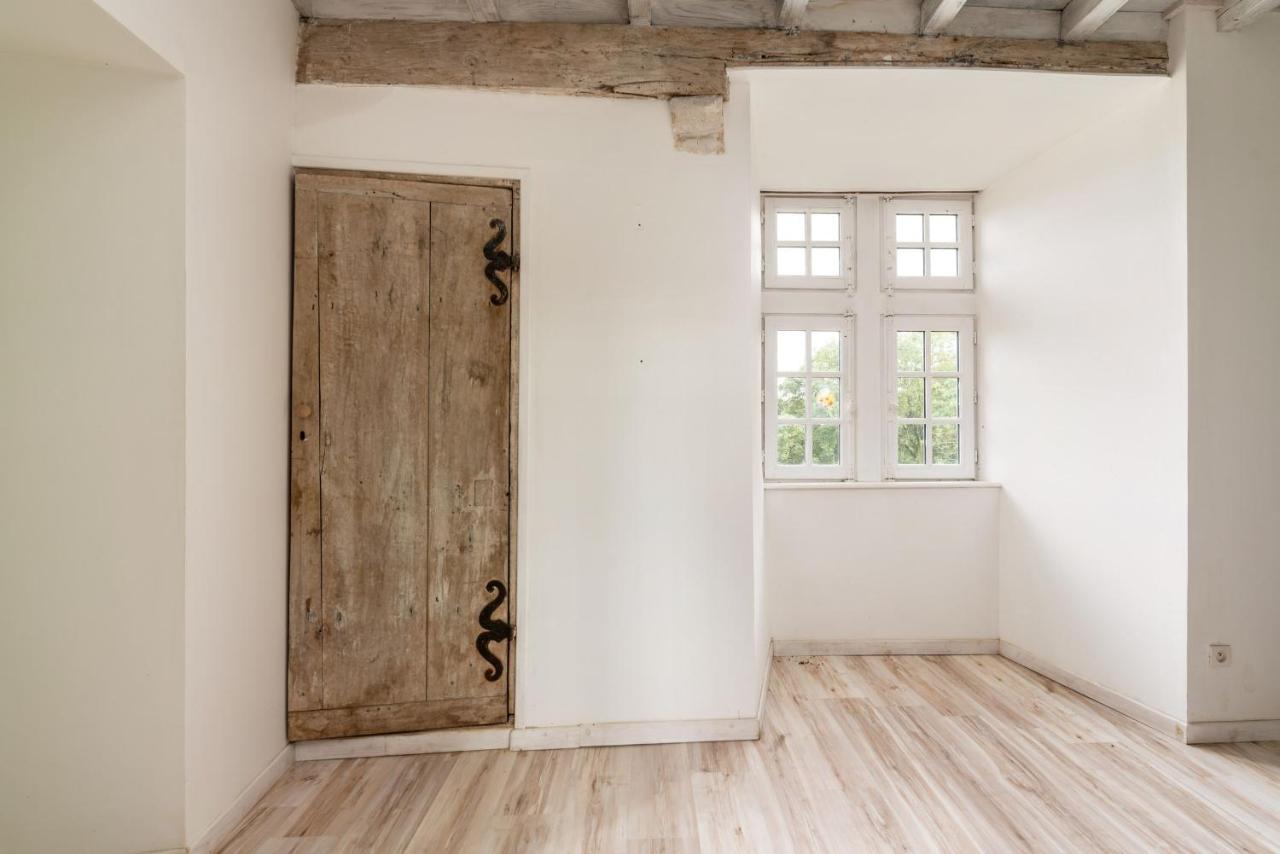 Appartements Au Chateau Ars Ars-sur-Formans Eksteriør bilde