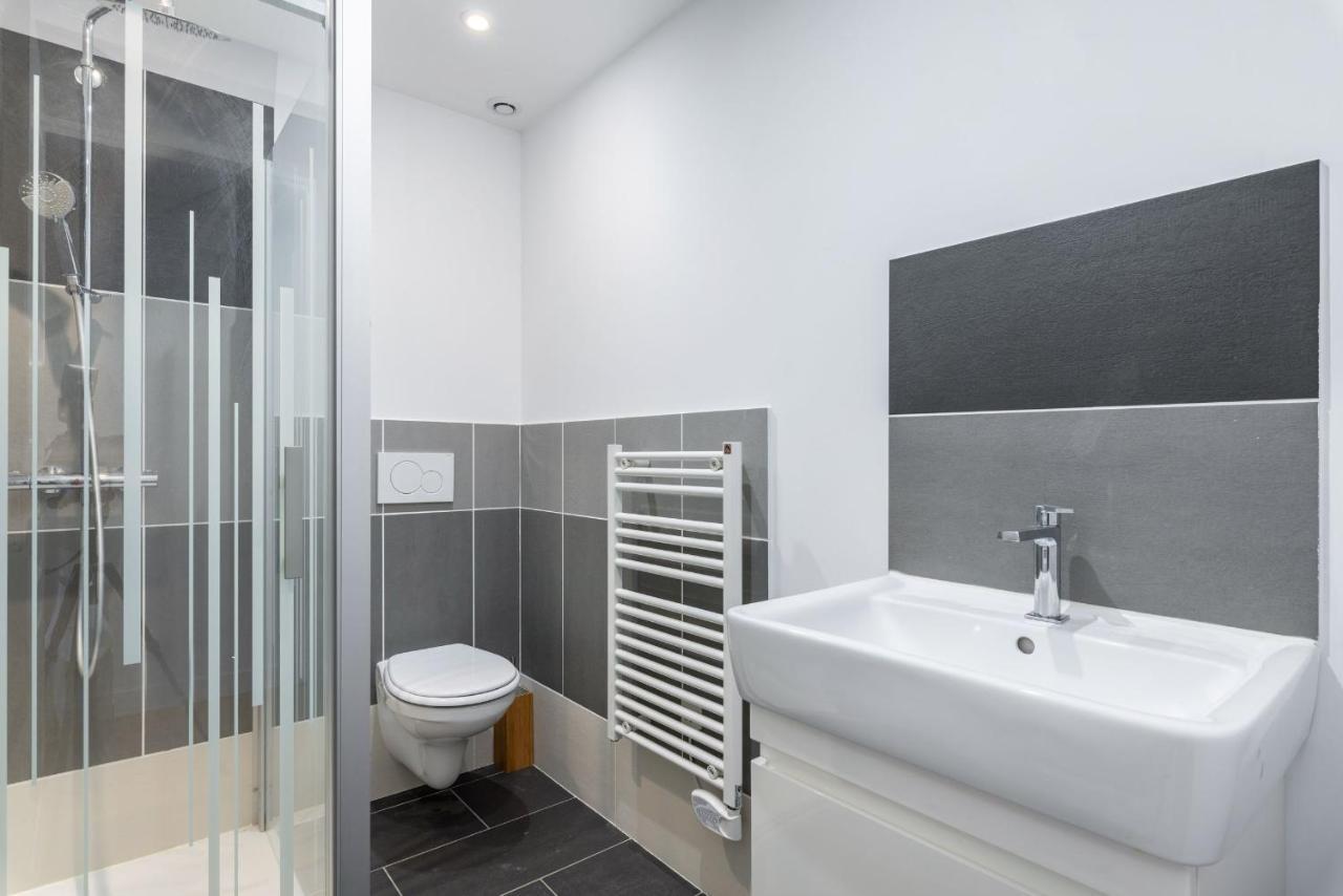 Appartements Au Chateau Ars Ars-sur-Formans Eksteriør bilde