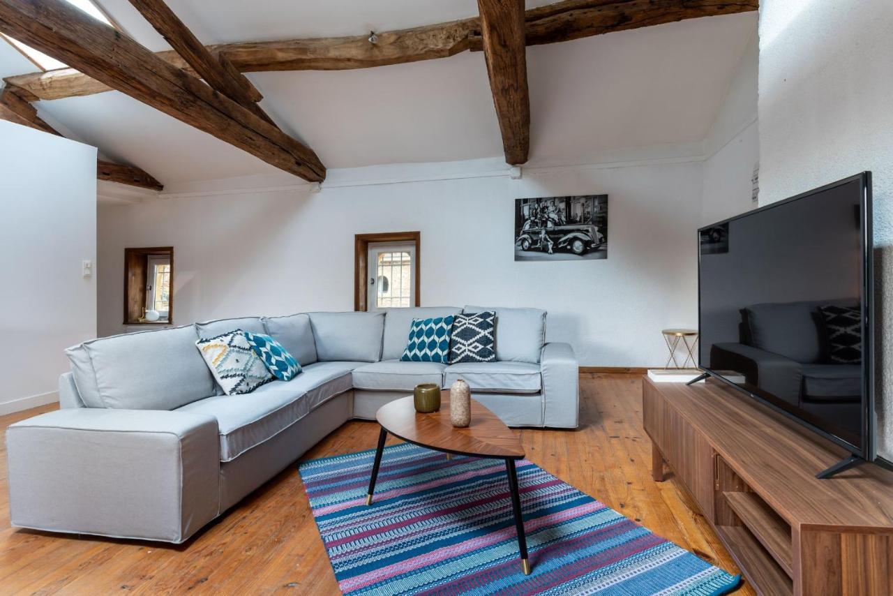 Appartements Au Chateau Ars Ars-sur-Formans Eksteriør bilde