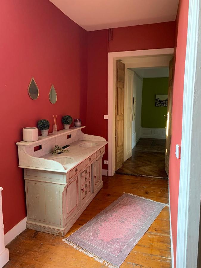 Appartements Au Chateau Ars Ars-sur-Formans Eksteriør bilde