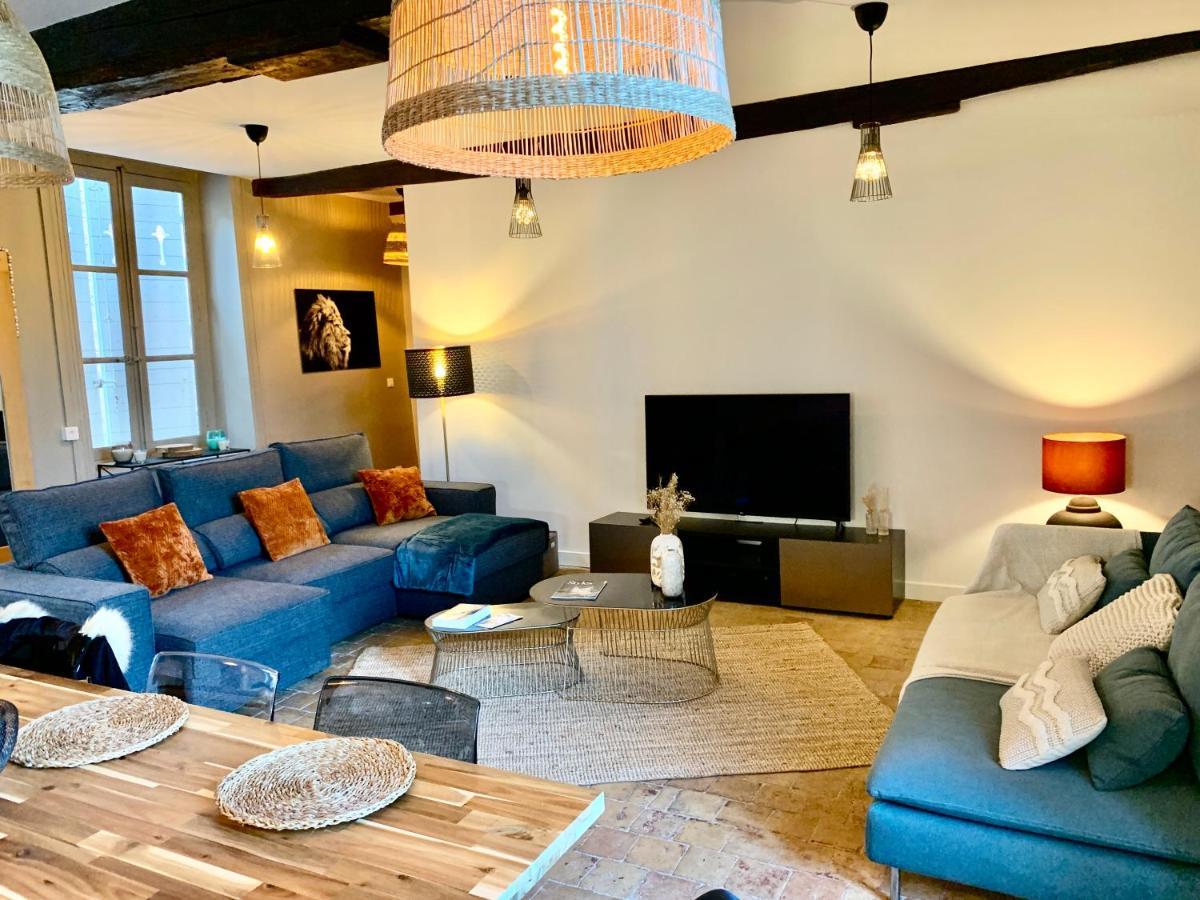 Appartements Au Chateau Ars Ars-sur-Formans Eksteriør bilde